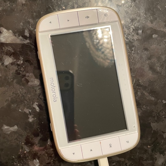 Motorola MBP845CONNECT 5” Video Baby Monitor - Picture 2 of 2